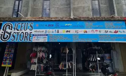 Iceu's Store: Pusat Belanja Lengkap di Pasar Desa Sukamakmur, Bogor