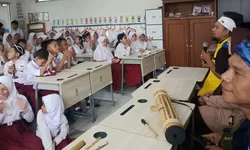 Wujudkan 8 Misi Asta Cita, Disbudpar Bersama Tagar Motekart Gelar Tebar Gizi dan Sosialisasi Ekonomi Kreatif
