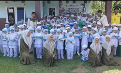 IPSM Kecamatan Cijeruk Gelar Tebar Gizi Gratis, Dukung Program Asta Cita Presiden