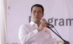 Mentan Andi Amran Sulaiman Tetapkan Harga Minimal Singkong Rp 1.350 per Kg