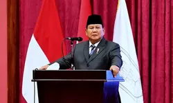 Presiden Prabowo Pangkas Anggaran APBN 2025 Sebesar Rp306,69 Triliun: Fokus pada Efisiensi