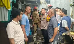 Kontrakan di Cicadas Terbakar, Diduga Akibat Korsleting Listrik