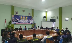 Rapat Pengurus Pleno Karang Taruna Kecamatan Cisarua 2025: Momentum Silaturahmi dan Pergantian Kepemimpinan