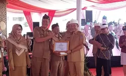 Desa Gunungputri Raih Penghargaan Nasional dari Menteri Dalam Negeri