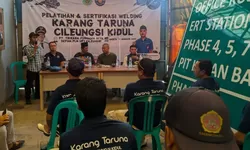 Pelatihan Pengelasan oleh Karang Taruna Desa Cileungsi Kidul: Upaya Pemberdayaan Pemuda yang Kreatif dan Produktif