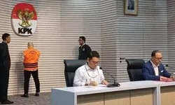 KPK Tahan Eks Dirut PT Taspen Terkait Kasus Korupsi Investasi Fiktif 2019