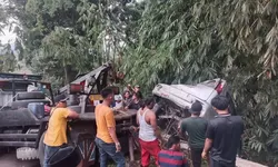 Evakuasi Mobil Masuk Jurang 10 Meter di Pamijahan Berlangsung Dramatis