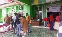Warga Keluhkan Kupon Sembako Murah yang Dilangsungkan Dinas Ketahanan Pangan Kepulauan Tanimbar 
