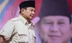 Presiden Prabowo Inginkan Siaran Lagu Indonesia Raya Serentak di Semua Stasiun TV