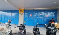 Waduh! Kios di Griya Bukit Jaya Diduga Produksi Kosmetik Ilegal
