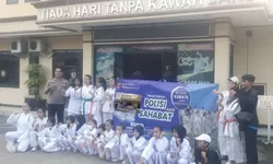 Polisi Sahabat Anak: Polsek Gunung Putri Fasilitasi 25 Anak Bandung Karate Club Naik Tingkat