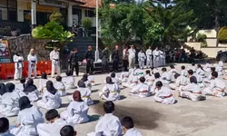 Bandung Karate Club Menggelar Latihan Bersama di Halaman Mako Polsek Cijeruk, Ini Harapanya