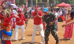 Gebyar Karnaval di Desa Wanaherang, Dalam Rangka HUT RI Ke-79 Tahun