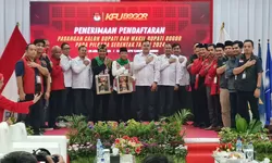 Paslon Bupati Bogor 2024 dari PDIP Perjuangan Resmi Mendaftarkan Diri ke KPU Dihantarkan 1000 Pasukan Banteng