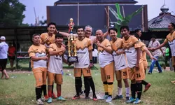 Haji Gope Selaku Tokoh Cisarua Bogor, Sukses Menggelar Event Sepak Bola Ajang Silaturhmi 