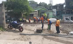 Usai Terjadi Kecelakaan Mini Bus Ditabrak Kereta Nambo, Ketua BPD Citereup Pinta PT KAI Pasang Palang Pintu