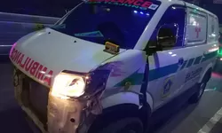 Mobil Ambulans Desa Tlajung Udik Mengalami Kecelakaan Saat Membawa Pasien