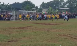 Para Pemain Liga Indonesia Turun Gunung Ikut Ramaikan Tournamen Kades Cup 2024 Desa Cicadas