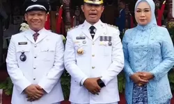 Kado Hari Jadi Bogor ke 542, Kades Ciangsana Raih Penghargaan Peran Aktif Dalam Penanganan Warga Yang Terdampak Bencana