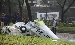 Pesawat Latih PK-IFP Jatuh di Kawasan BSD Serpong, 3 Orang dikabarkan MD