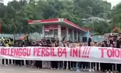 Sengketa Lahan Persil 84, Ratusan Warga Desa Gunungputri Gelar Aksi Demo