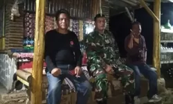 Jaga Kondusifitas Wilayah, Anggota Koramil 0622-04 Cikidang Rutin Lakukan Patroli