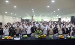 Sebanyak 889 Anggota KPPS Desa Cicadas Dilantik dan Melakukan Apel Siaga