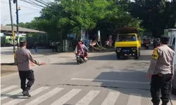 Polsek Gunung Putri Kembali Menggelar Razia Knalpot Brong