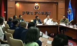 Prabowo Melakukan Kunjungan Dialog Bersama Para Pengurus PWI Pusat