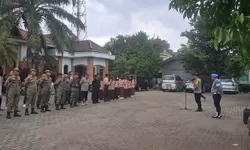 Kapolsek Gunung Putri AKP Didin Komarudin Pimpin Apel Gabungan Nataru Dan Oprasi Lilin Tahun 2023-2024