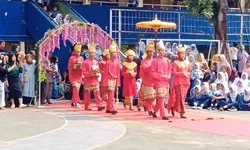 Gelar Karya P5 SMP Negeri 1 Gunung Putri, Menampilkan Pentas Seni Nusantara