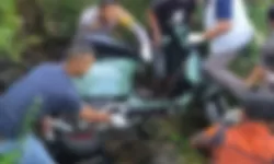 Pengendara Vespa Tewas Usai Gagal Melakukan Pengereman di Kawasan Wisata Sukamakmur