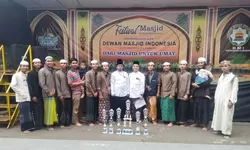 Festival Mesjid, Ustadz Andriana As-Syafi’ie Raih Juara Dua Lomba Khutbah Sekecamatan Cileungsi