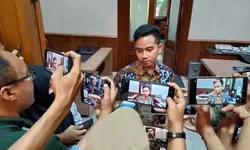 Gibran dapat dukungan Jadi Cawapres Prabowo, apakah Gibran pamit dari PDIP?