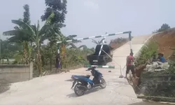 Agar Tetap Awet, Jalan Samisade Desa Cimande Hilir di Portal.