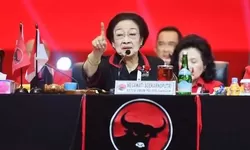 Ketum PDIP dibuat terkejut atas isu wacana duet Prabowo dan Ganjar di pilpres nanti