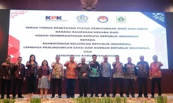 Bupati Bogor Tandatangani Serah Terima Barang Rampasan Negara Melalui Hibah Dari KPK Untuk Pemkab Bogor.