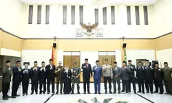Percepat Akselerasi Pembangunan, Bupati Bogor Iwan Setiawan Rotasi Pejabat Eselon II.