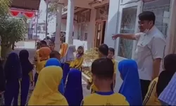 Puluhan Anak Paud Sambangi Kantor Desa Cicadas, ini yang dilakukan!