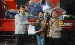 Berkat Dorongan H. Amin Sugandi, Desa Gunungputri dapat mesin cacah plastik dari DLH.
