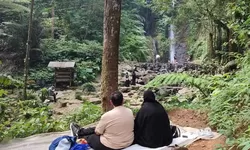 Curug Bogor Rasa Timur Tengah, Isinya Orang Arab Semua.