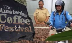 Hasil kerja keras Asep Saepudin, menghantarkan kesejahteraan para petani Kopi Desa Sukaharja.