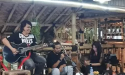 Kopi Jurang By Atok Suguhkan Live Musik Robi Lavina Ex Anima x Lavy Basis Republik, Sabtu ini