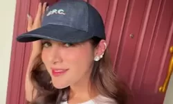 6 Artis Cantik Ini Memutuskan untuk Lepas Hijab, Nomor 3 Bikin Kaget!