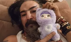 Dibalik Diamnya Limbad: Ternyata Punya Labubu!