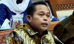 Politisi Partai PDIP Sindir Prabowo Dukung Ahmad Luthfi, Minta Lemhannas Tunjukkan Netralitas 