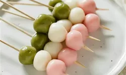 Salah Satu Makanan Khas Jepang yang Bisa Dibuat di Rumah, Inilah Resep Dango yang Mudah!