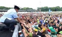 Dalam Sehari, Prabowo Temui Puluhan Ribu Rakyat di Empat Titik, dari Subang ke Banten