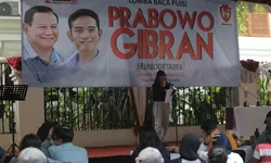 Gelar Lomba Baca Puisi, Relawan Cakra Satya 08 Harap Prabowo Subianto dan Gibran Rakabuming Raka Perhatikan Nasib Seniman