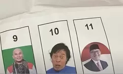 Perjalanan Karir Komeng Uhuy: Dari Komedian Kocak hingga Politisi Tanpa Modal yang Sukses